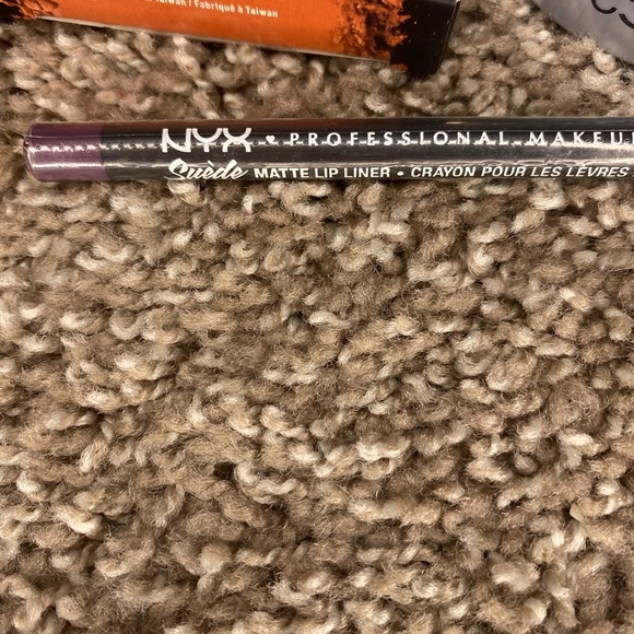 L’Oréal-NYX Mix Makeup Lot NWT - Picture 4 of 6